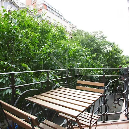 Appartement Bailen By *